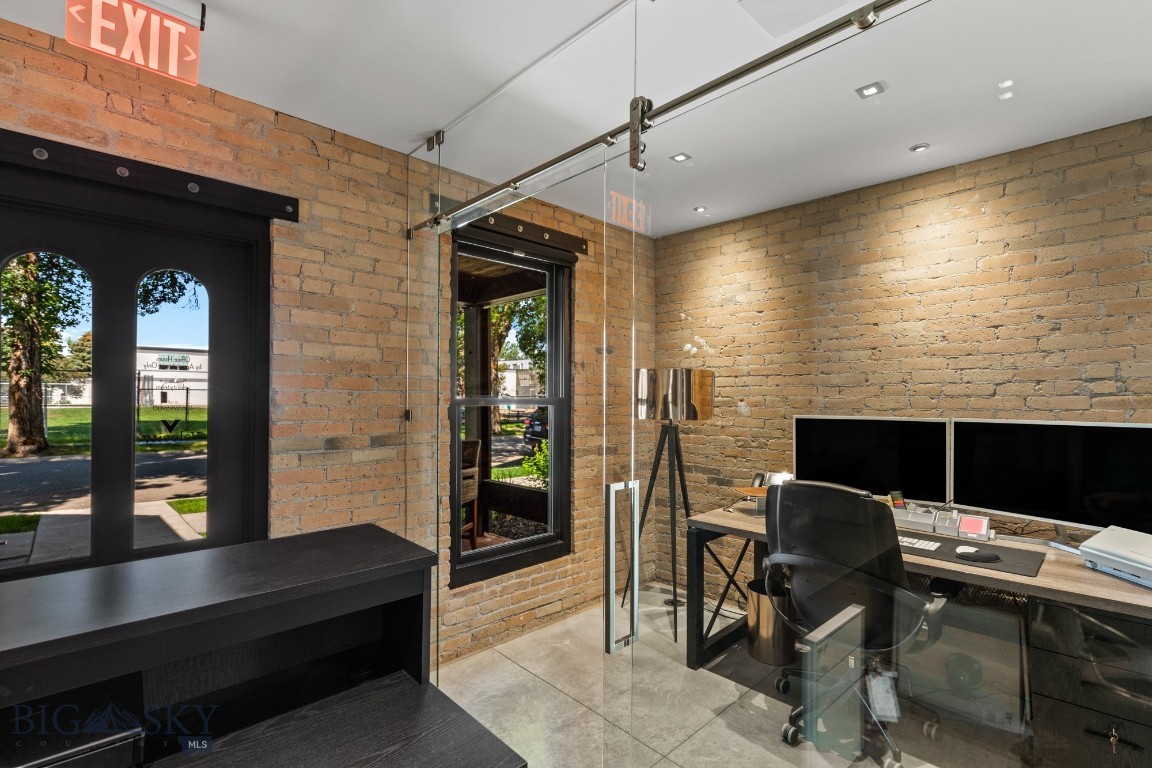 Rouse Additions - Commercial Sale