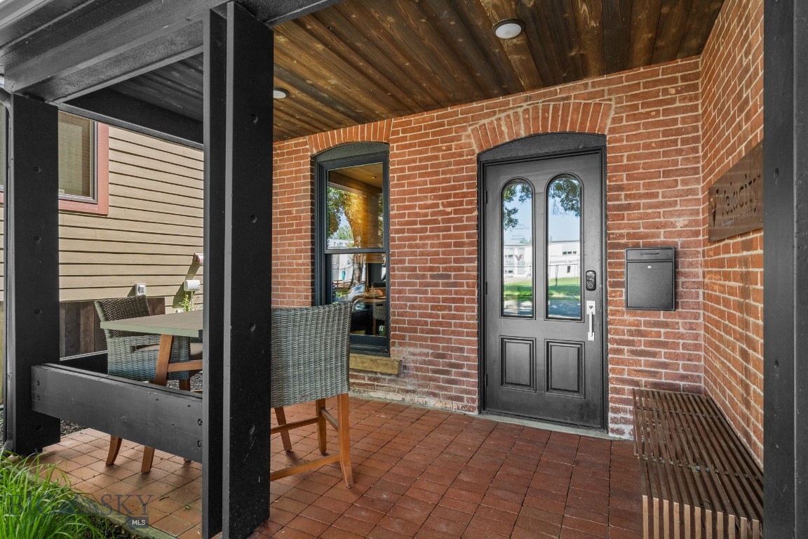 Rouse Additions - Commercial Sale