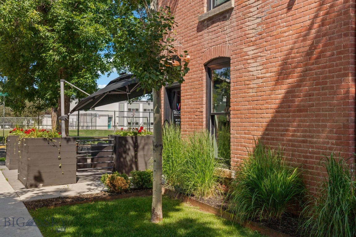 Rouse Additions - Commercial Sale