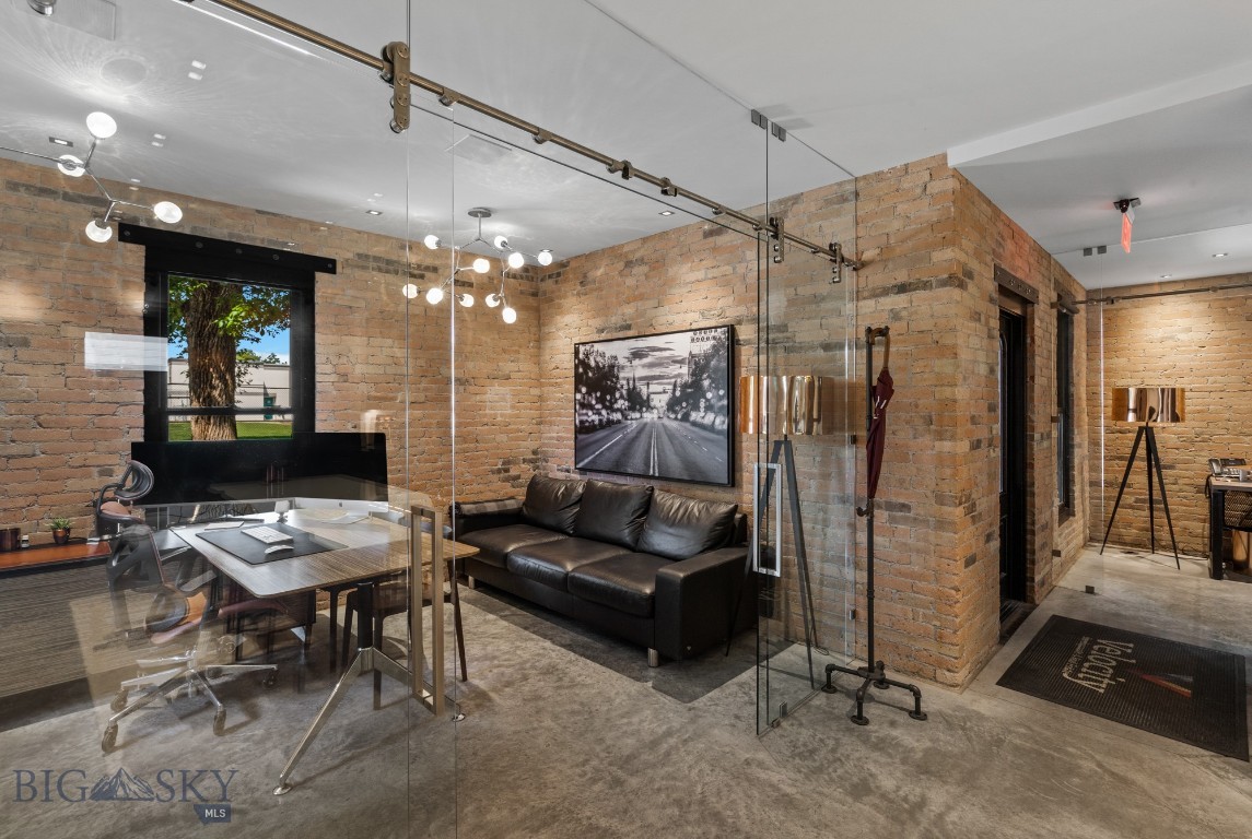Rouse Additions - Commercial Sale