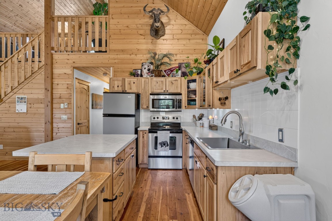 Hebgen Lake Estates - Residential
