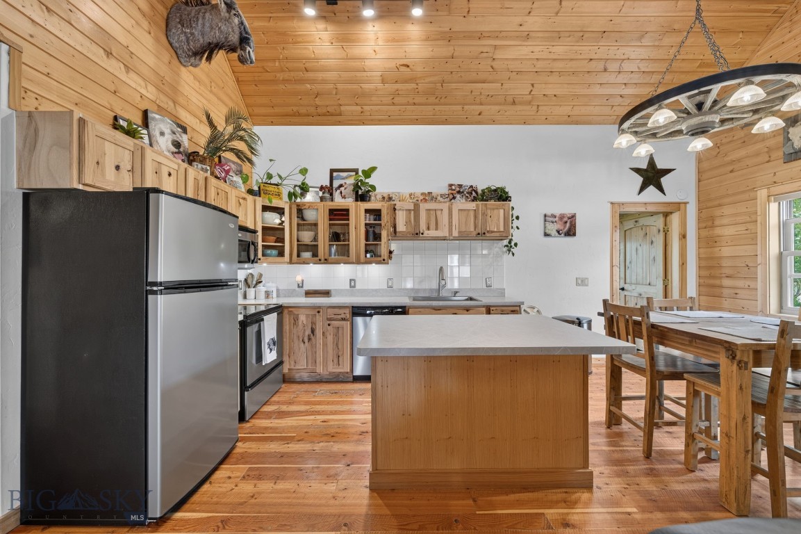 Hebgen Lake Estates - Residential