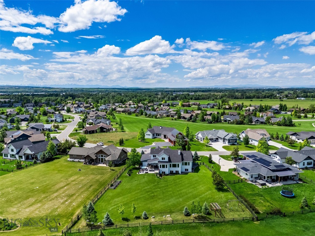 Middle Creek Parklands - Residential