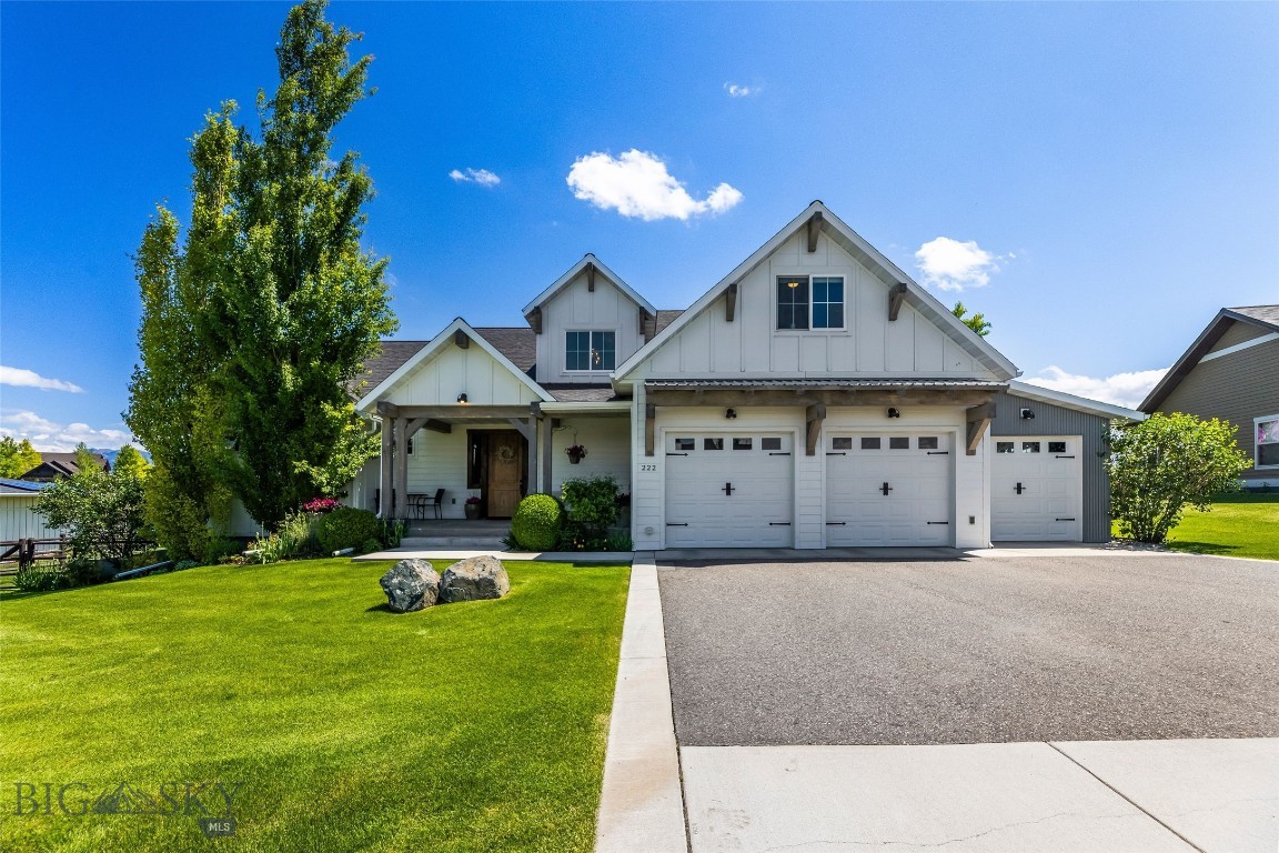 Middle Creek Parklands - Residential