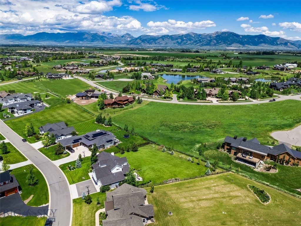 Middle Creek Parklands - Residential