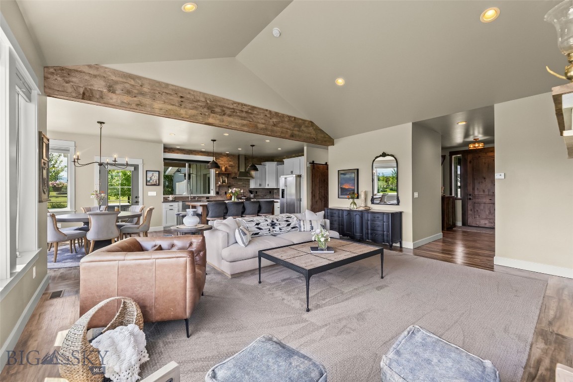 Middle Creek Parklands - Residential