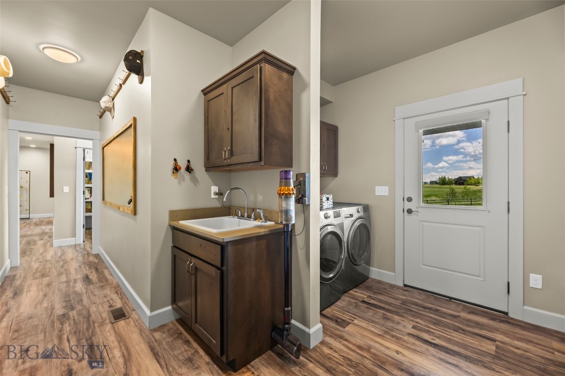 Middle Creek Parklands - Residential