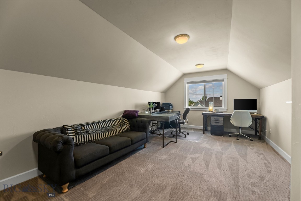 Middle Creek Parklands - Residential