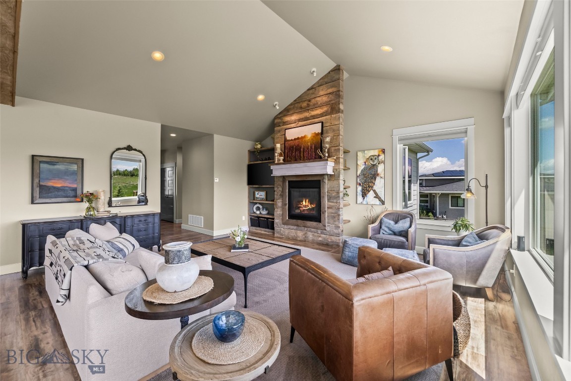 Middle Creek Parklands - Residential