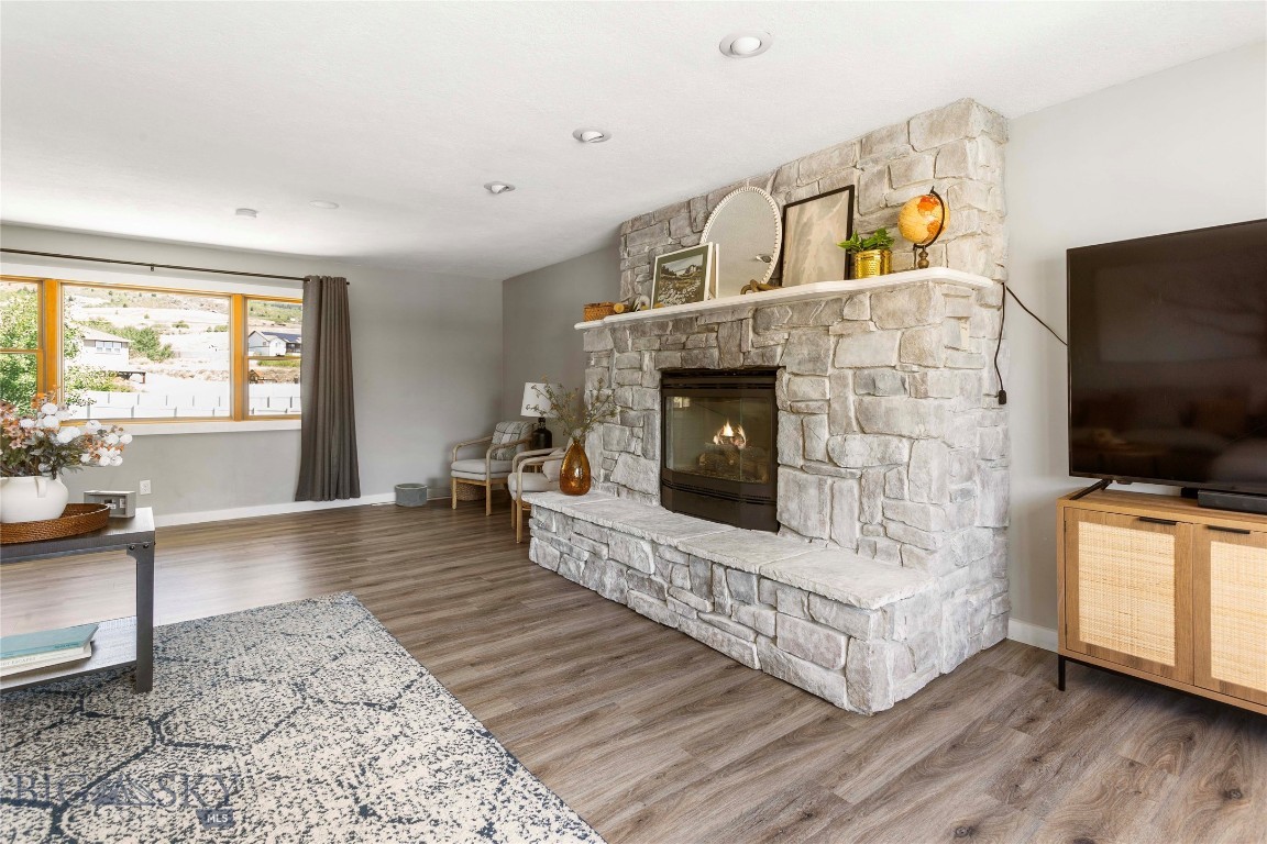 Hillcrest - Residential