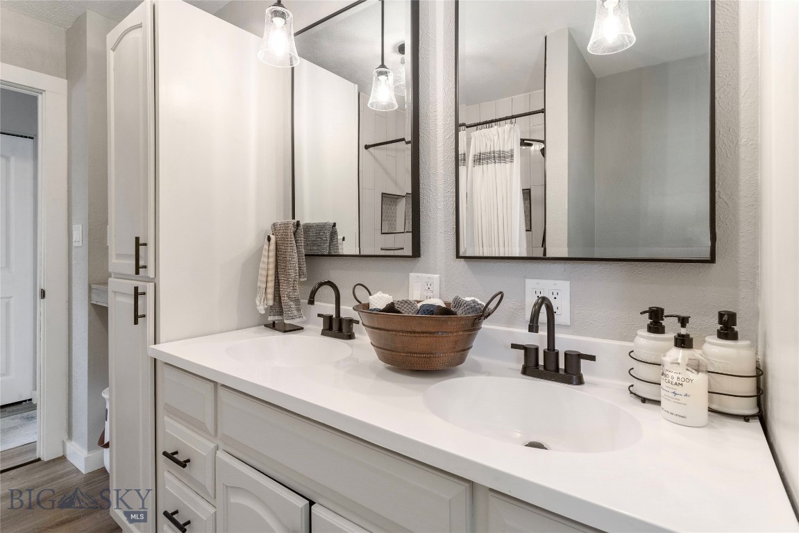Hillcrest - Residential