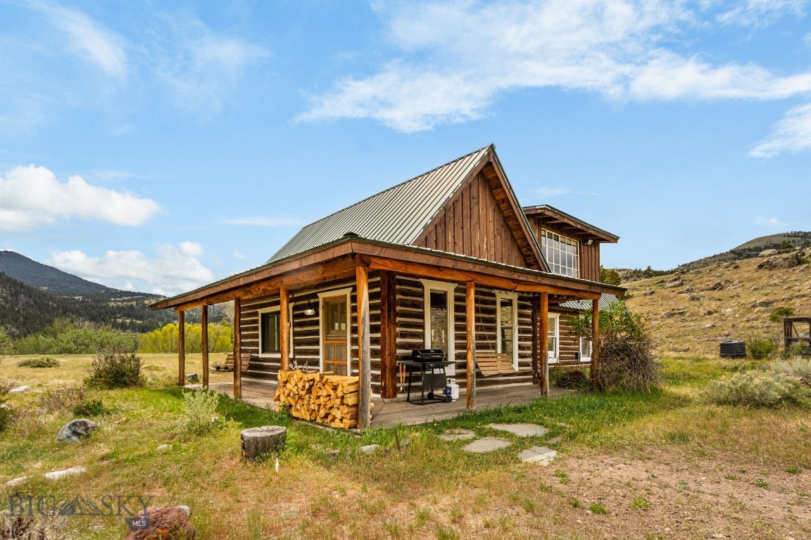 Grizzly Meadows - Residential