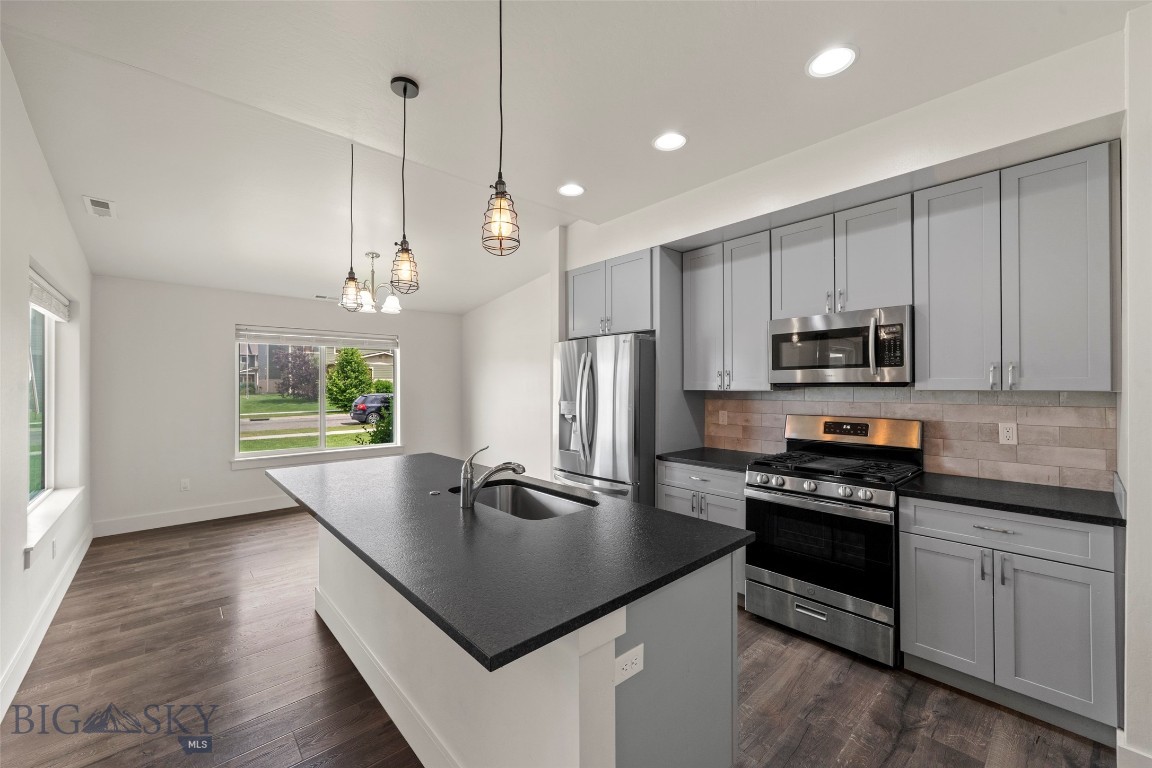 Flanders Creek - Residential