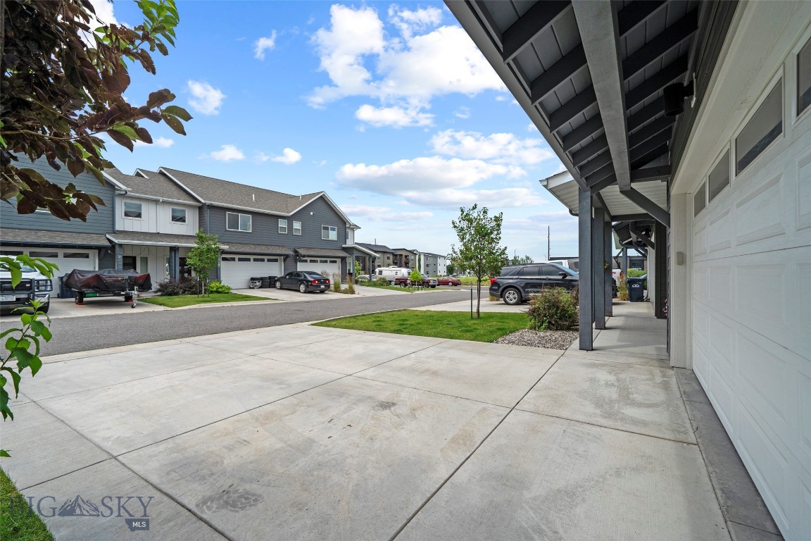 Flanders Creek - Residential