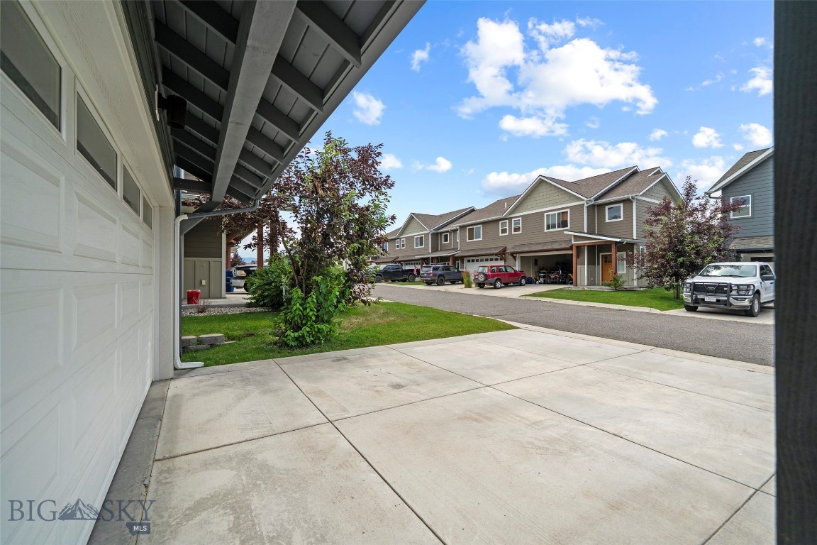 Flanders Creek - Residential