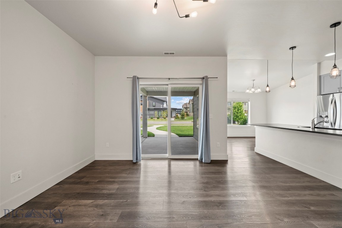 Flanders Creek - Residential
