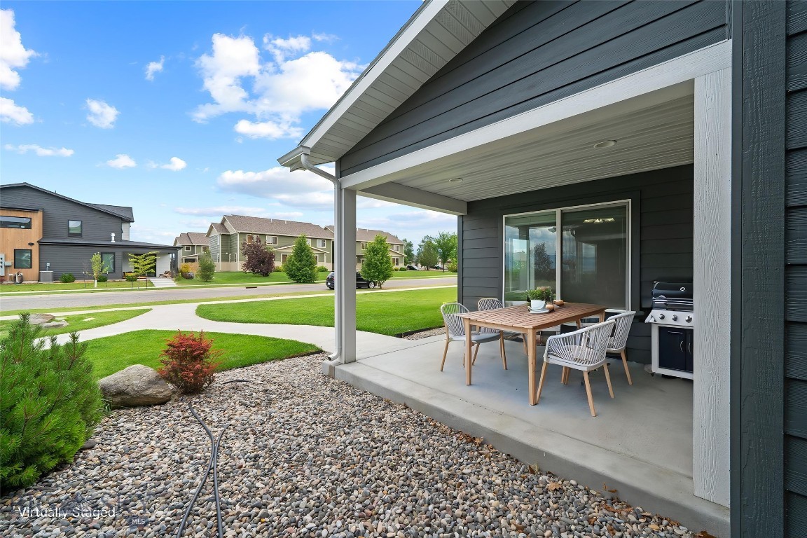 Flanders Creek - Residential