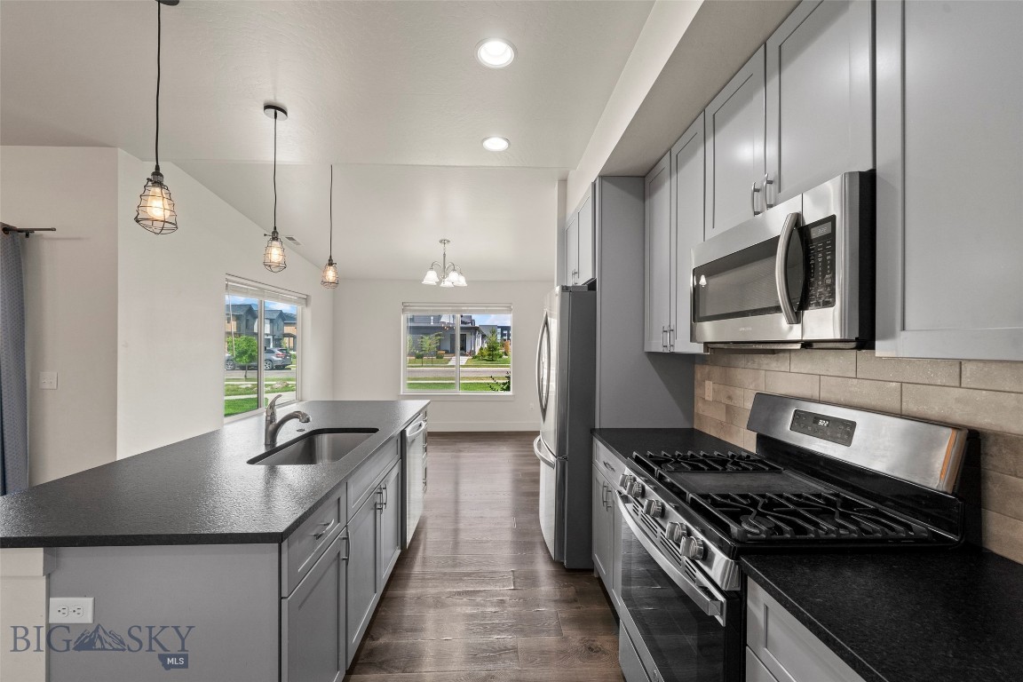 Flanders Creek - Residential