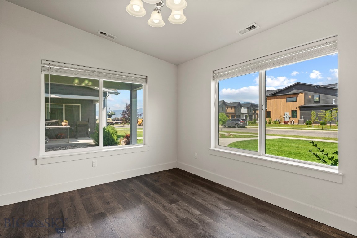Flanders Creek - Residential