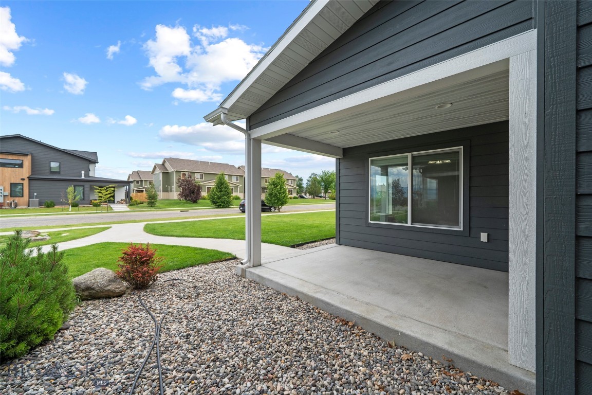 Flanders Creek - Residential