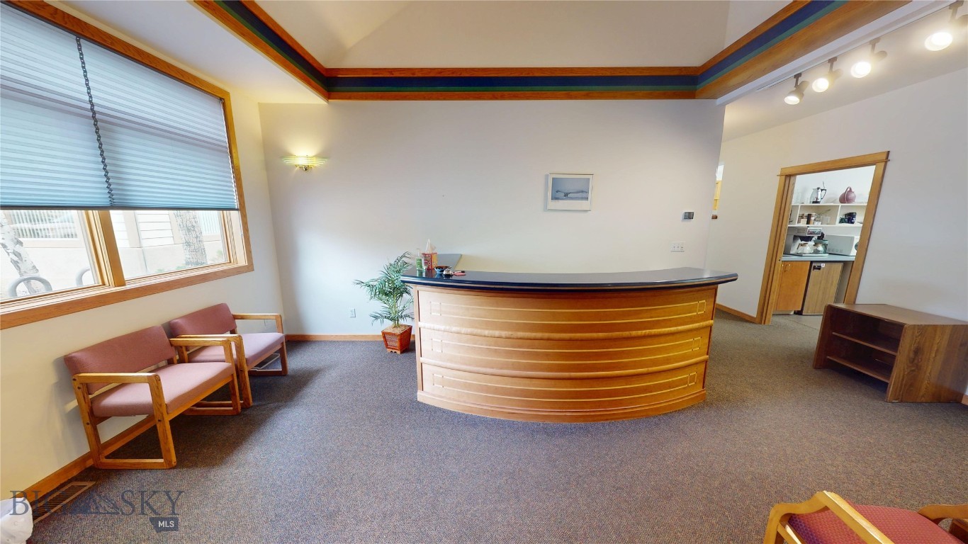 Office space for lease in convenient location in professional office park just off South 19th.  Main level space with four private offices, a conference room, and bullpen/work area.  Welcoming reception/waiting area and kitchenette in the suite.  Good common parking lot, with additional street parking on Koch.