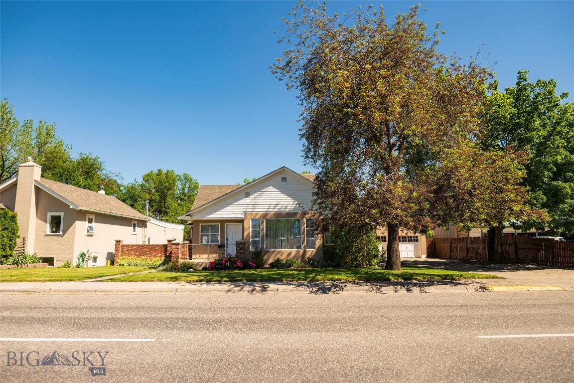Tracys Additions - Commercial Sale
