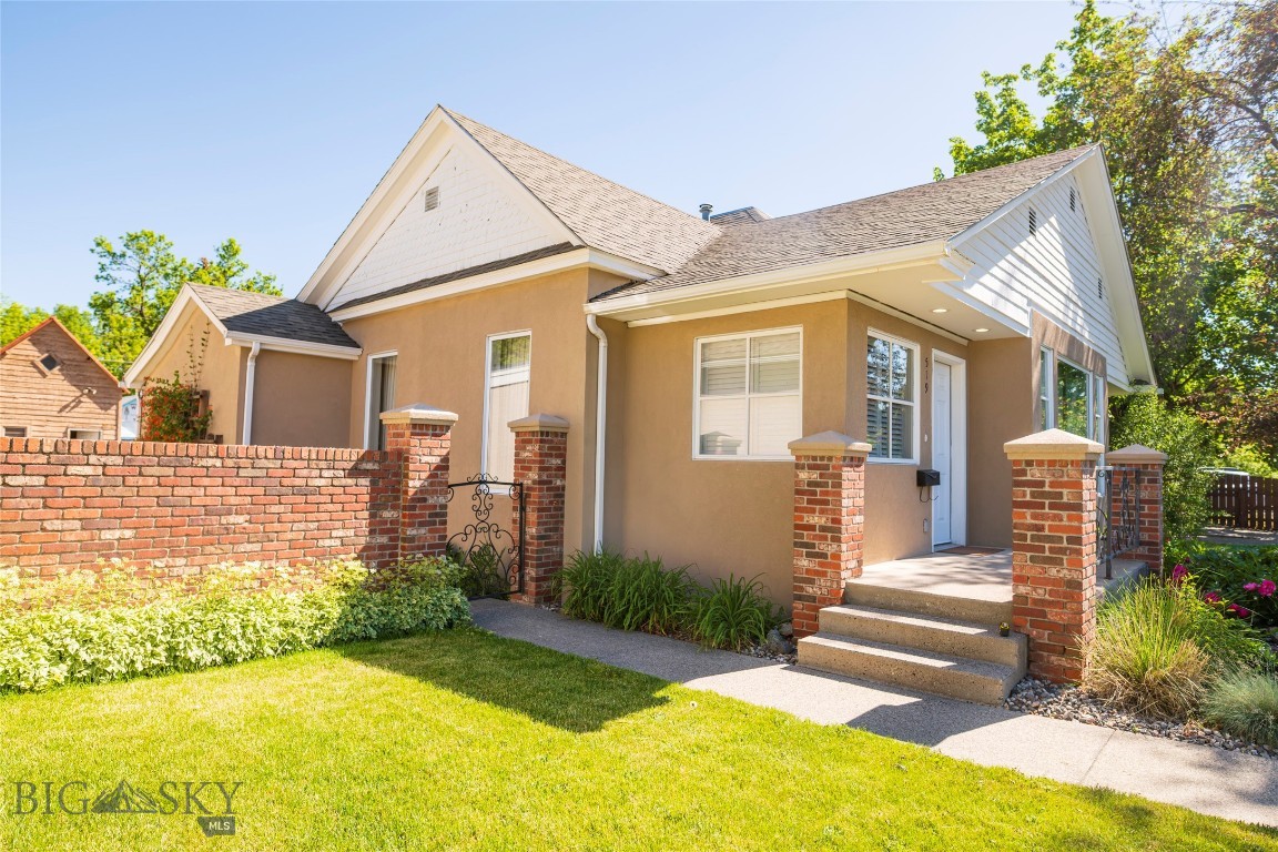 Tracys Additions - Commercial Sale