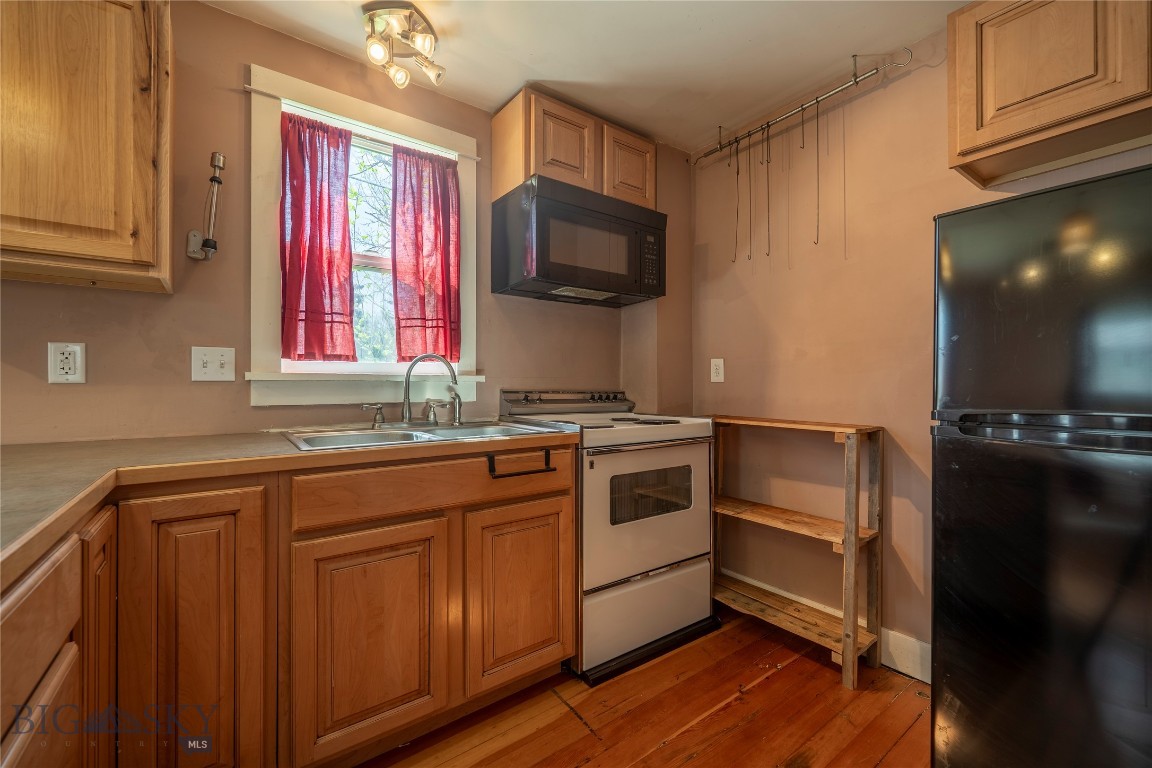 Riverside Addition - Residential