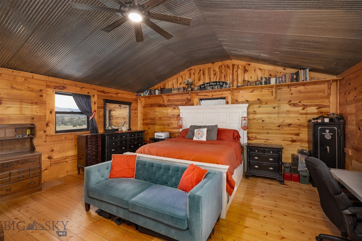Ponderosa Pines - Residential