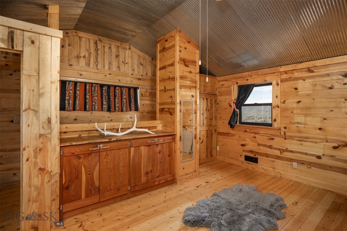 Ponderosa Pines - Residential