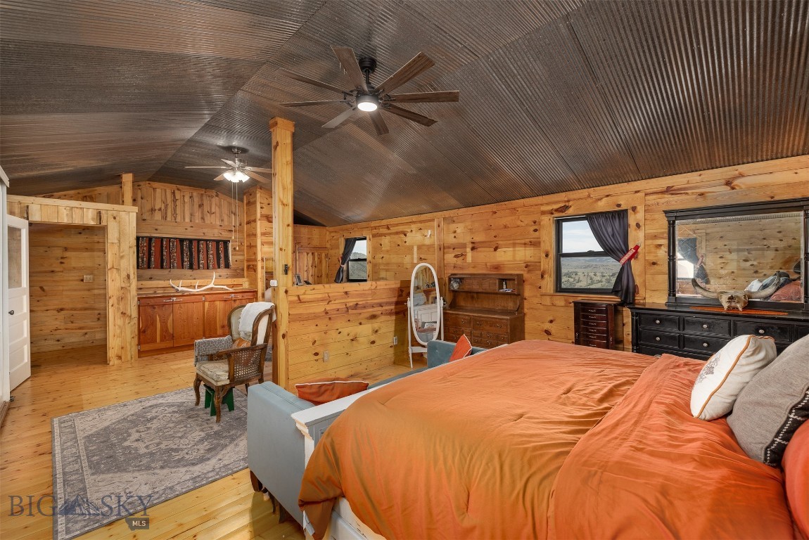 Ponderosa Pines - Residential
