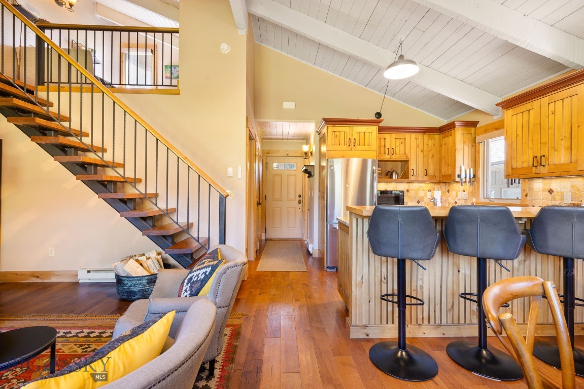 Glacier Condos - Residential