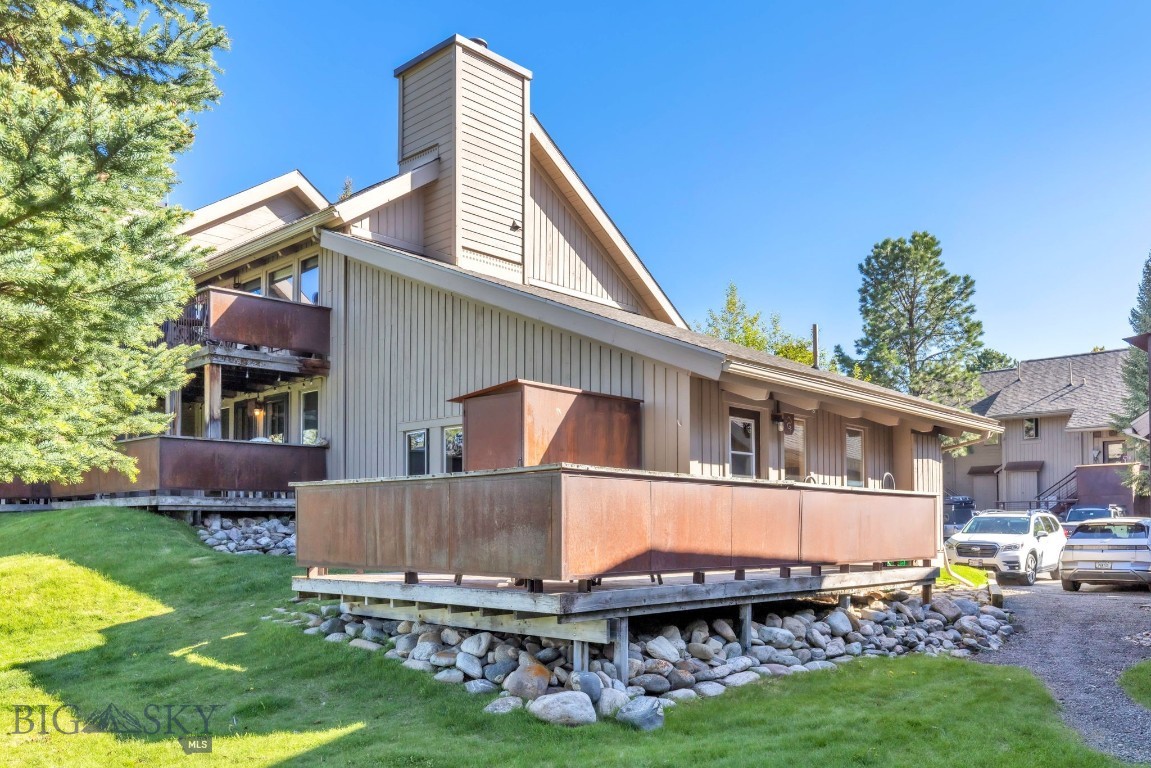Glacier Condos - Residential