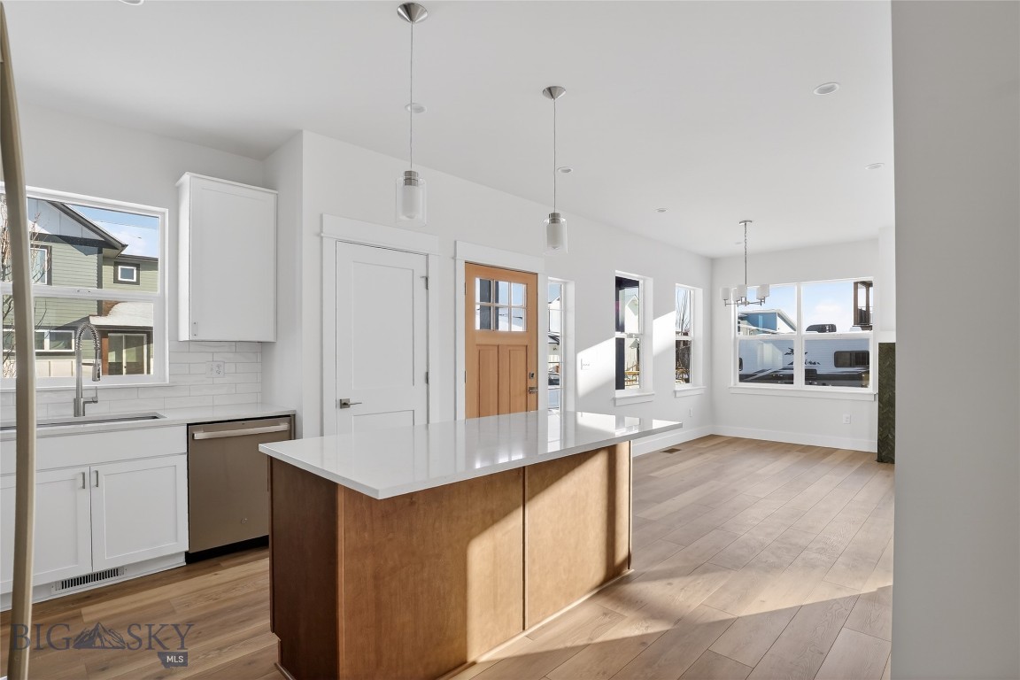 The Lakes at Valley West - Residential