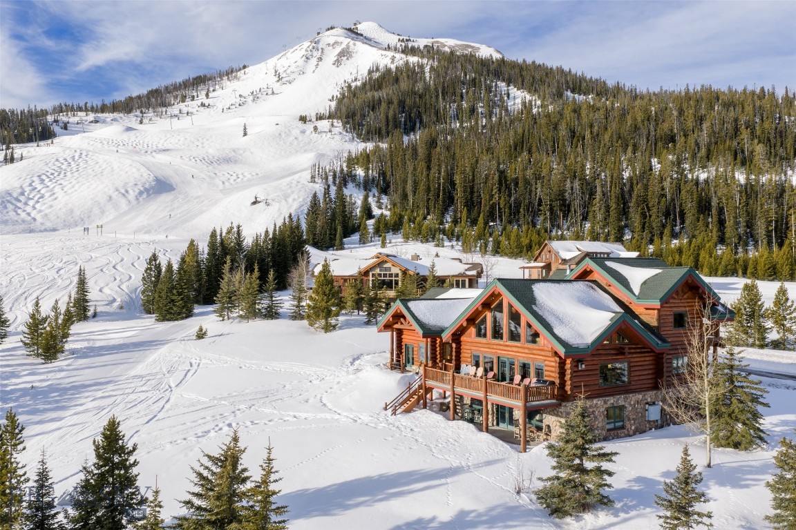 Diamond Hitch Of Ski Moonlight - Residential