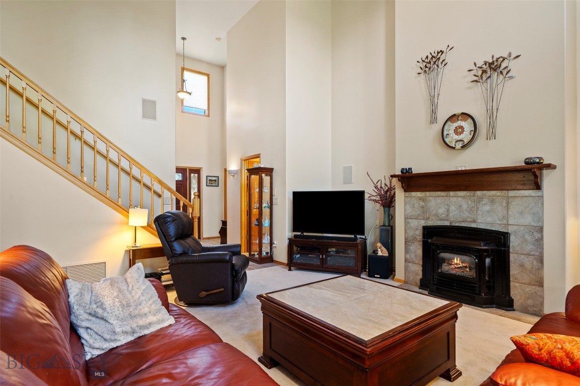 Lazy T H Estates - Residential