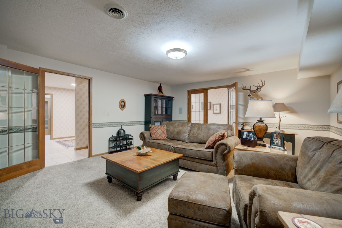 Ranch - Residential