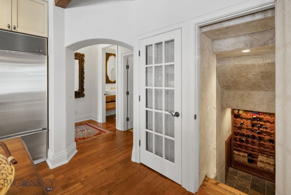 River Glen Condo - Residential
