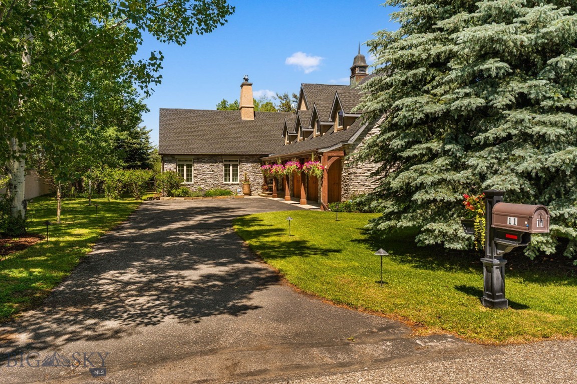 River Glen Condo - Residential