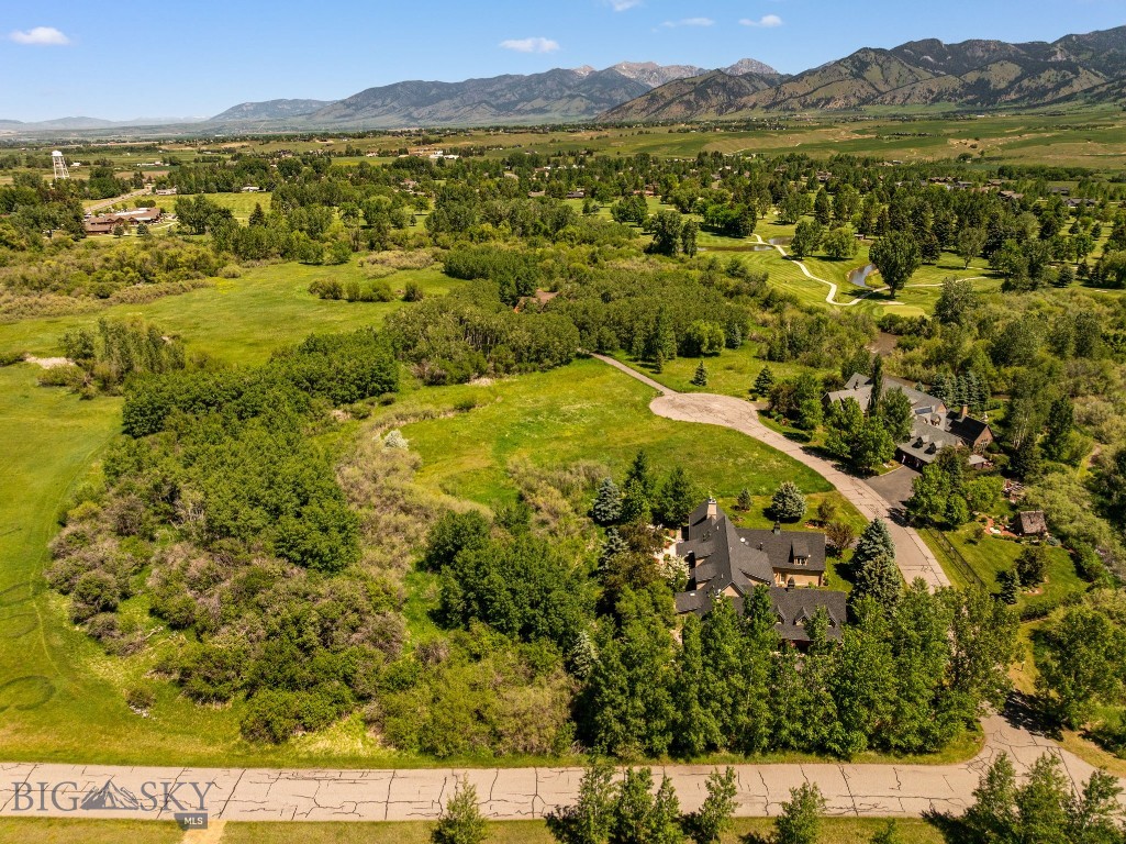River Glen Condo - Residential
