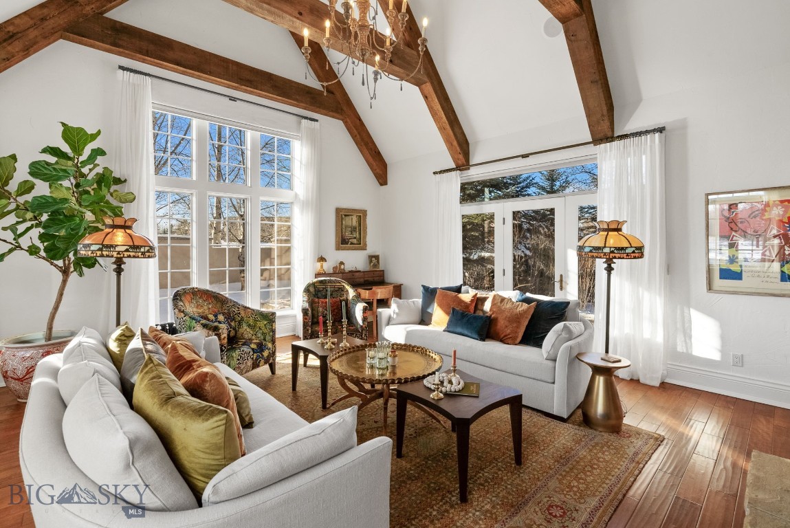River Glen Condo - Residential