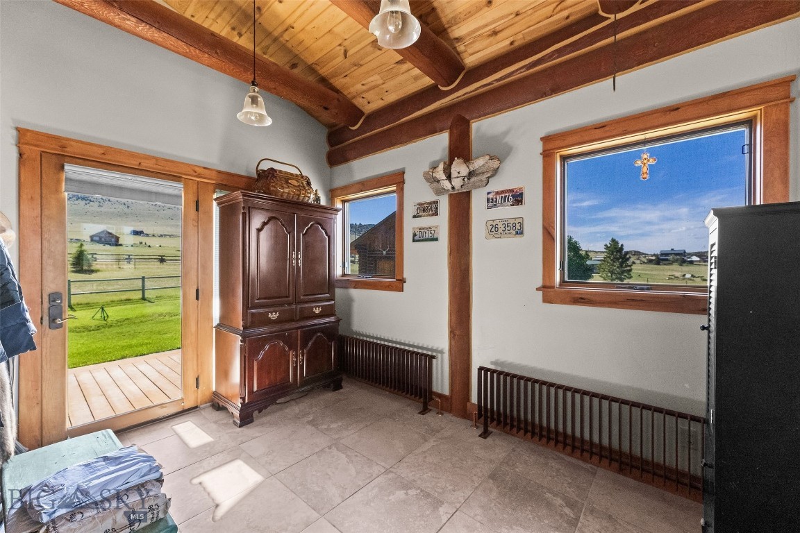 Shining Mountain Unit II - Residential