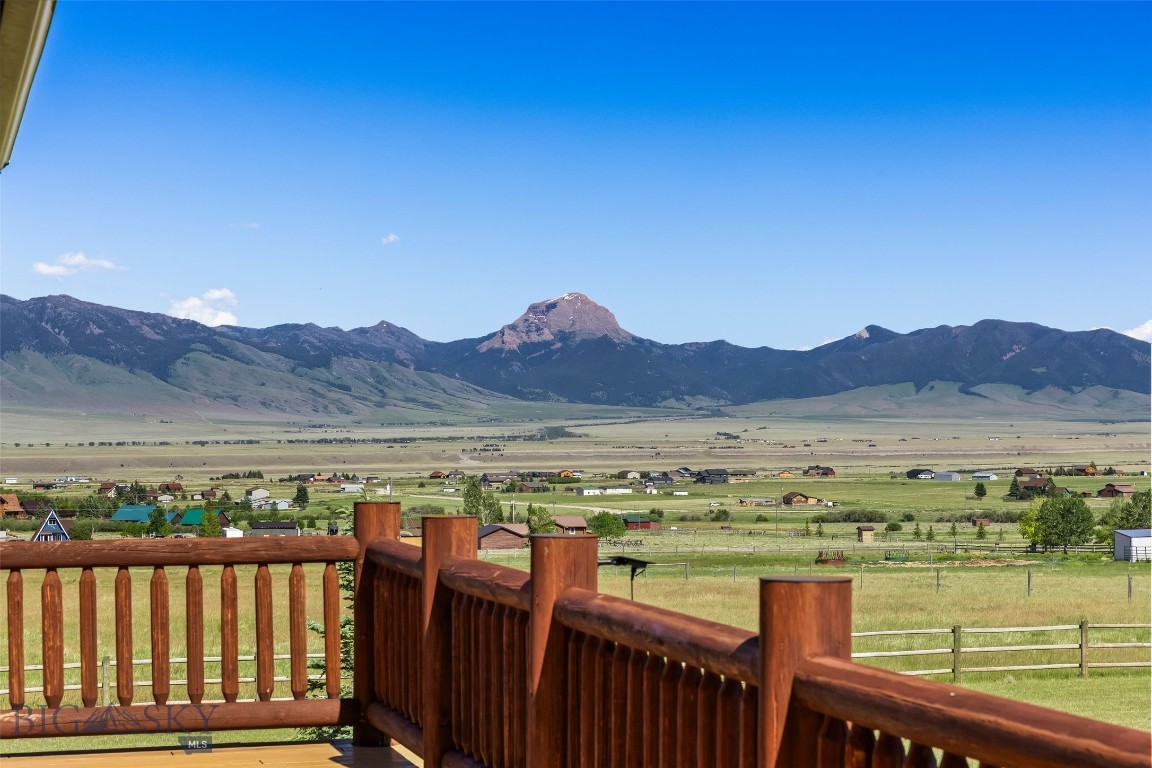 Shining Mountain Unit II - Residential