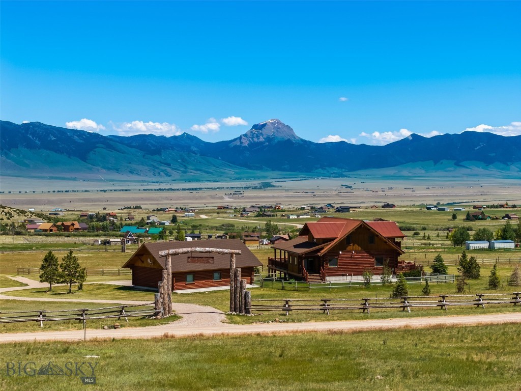 Shining Mountain Unit II - Residential