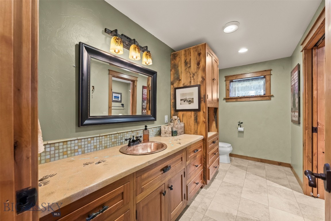 Shining Mountain Unit II - Residential