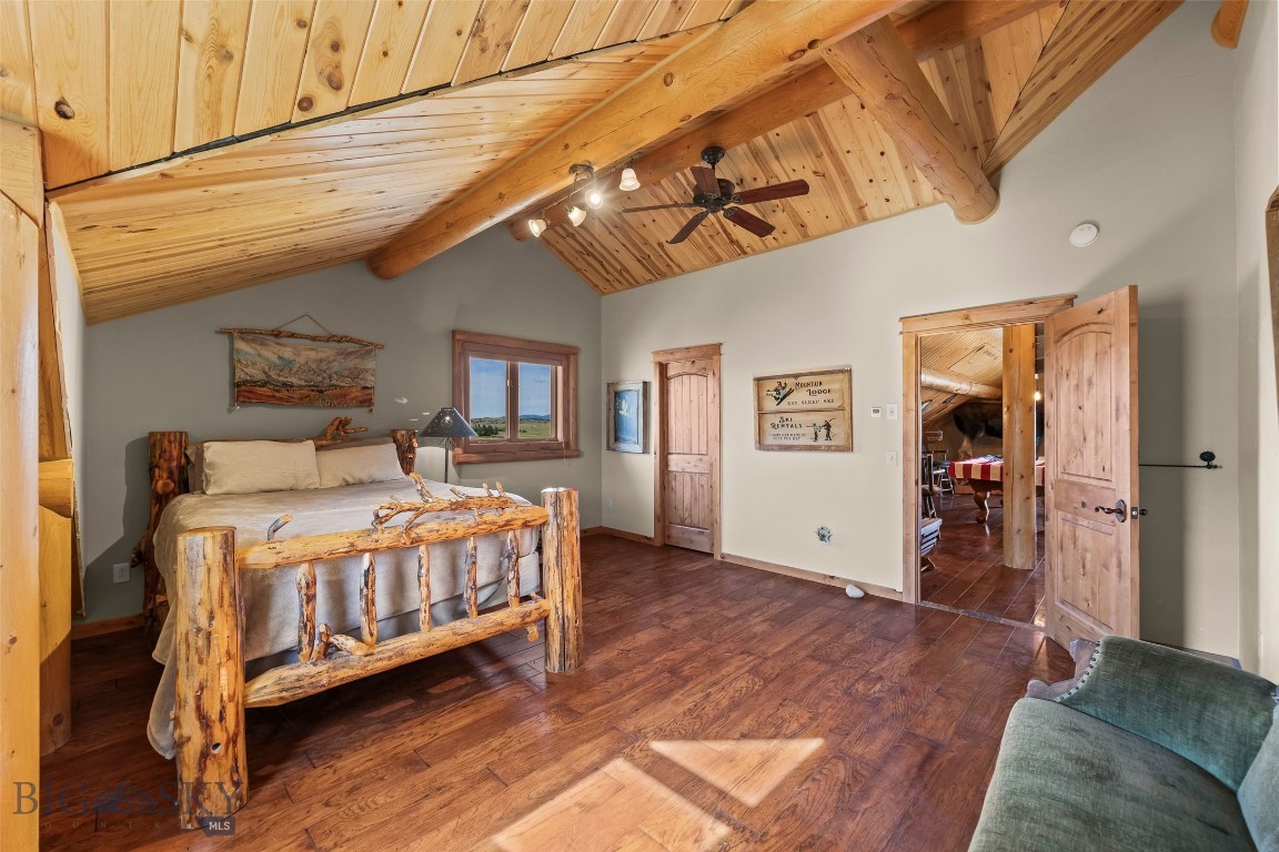 Shining Mountain Unit II - Residential