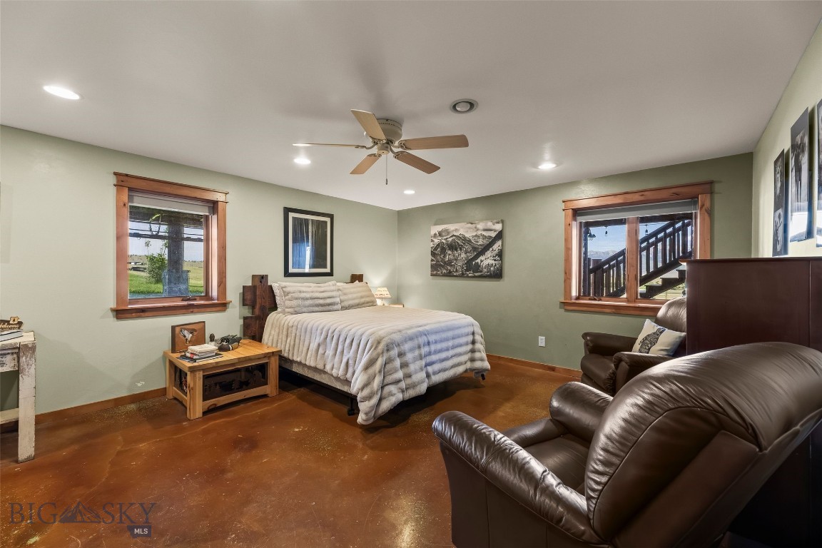 Shining Mountain Unit II - Residential