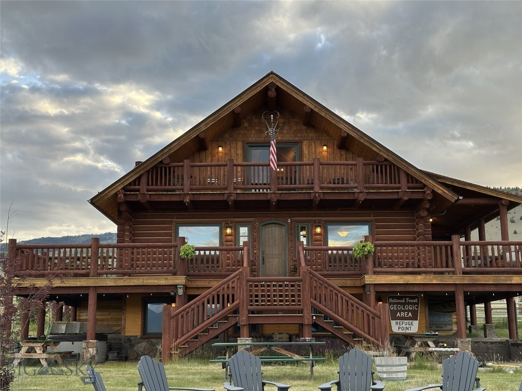 Shining Mountain Unit II - Residential