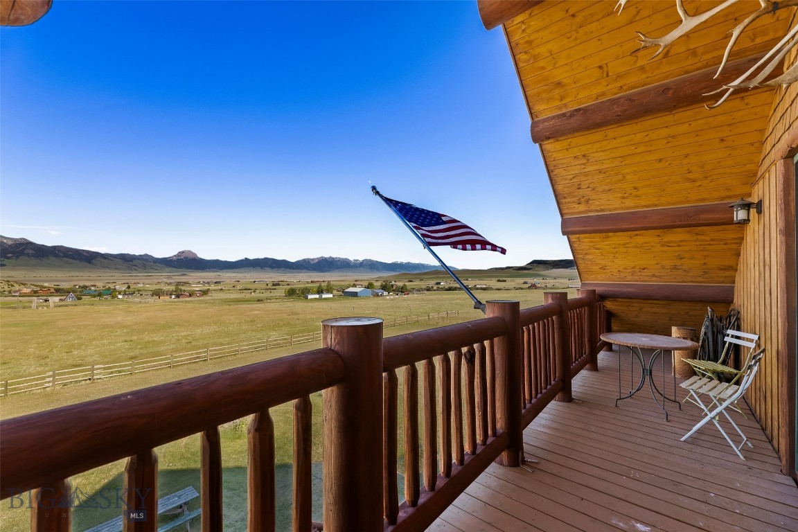 Shining Mountain Unit II - Residential