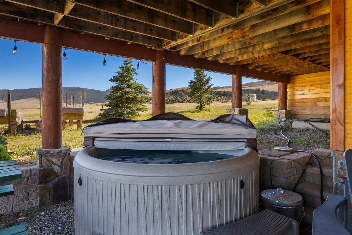 Shining Mountain Unit II - Residential